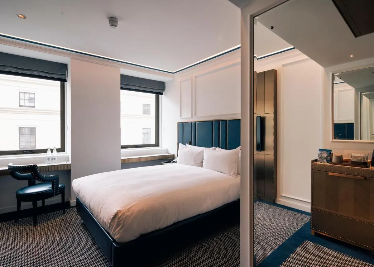 Image 4 of Page8, Page Hotels