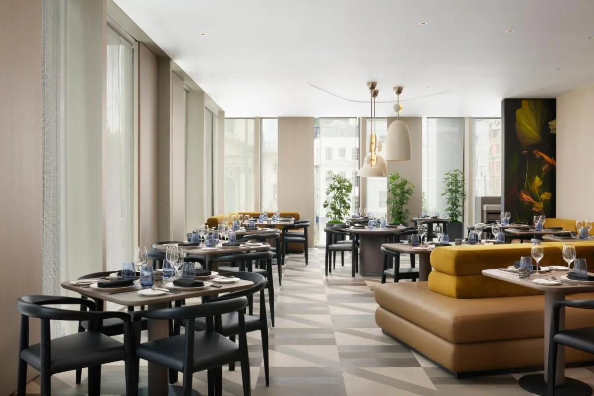 Image 3 of Pan Pacific London