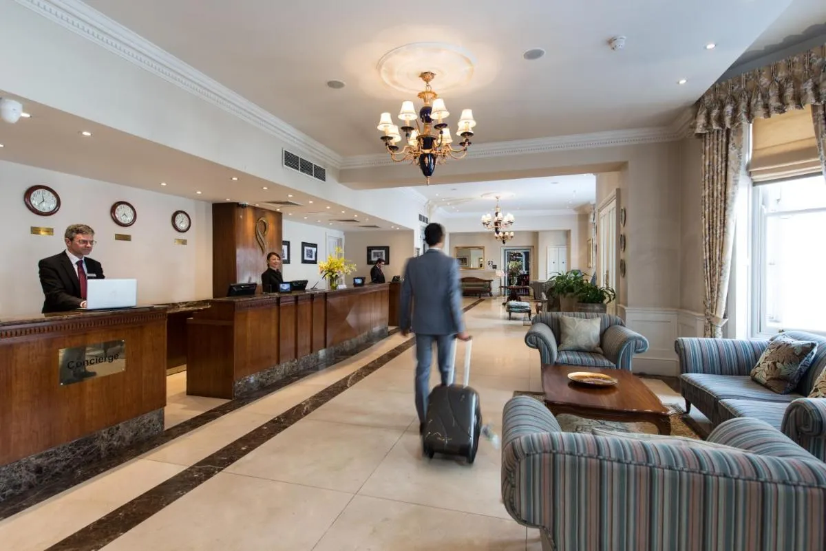 Image 5 of Park International Hotel