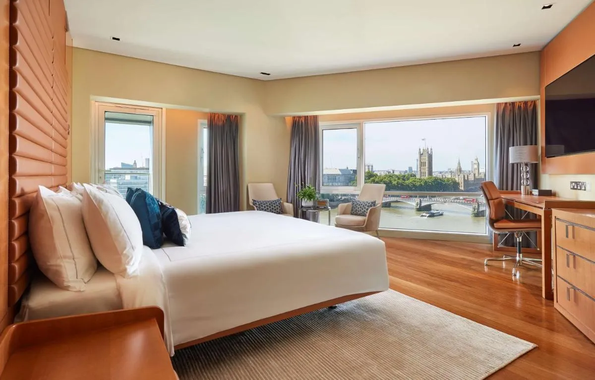 Image 1 of Park Plaza London Riverbank
