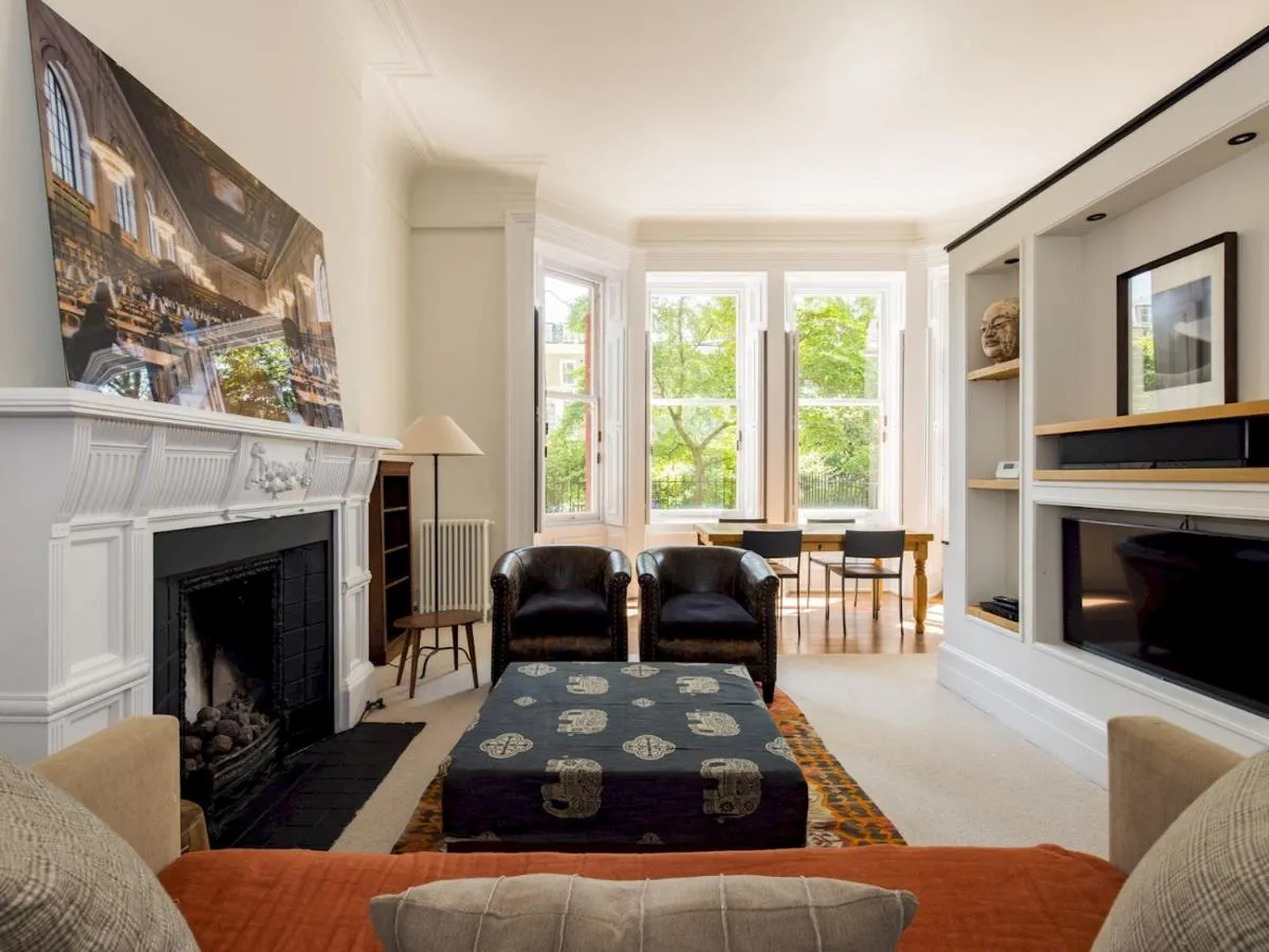 Image 4 of Pass the Keys Gorgeous studio with access to a private garden