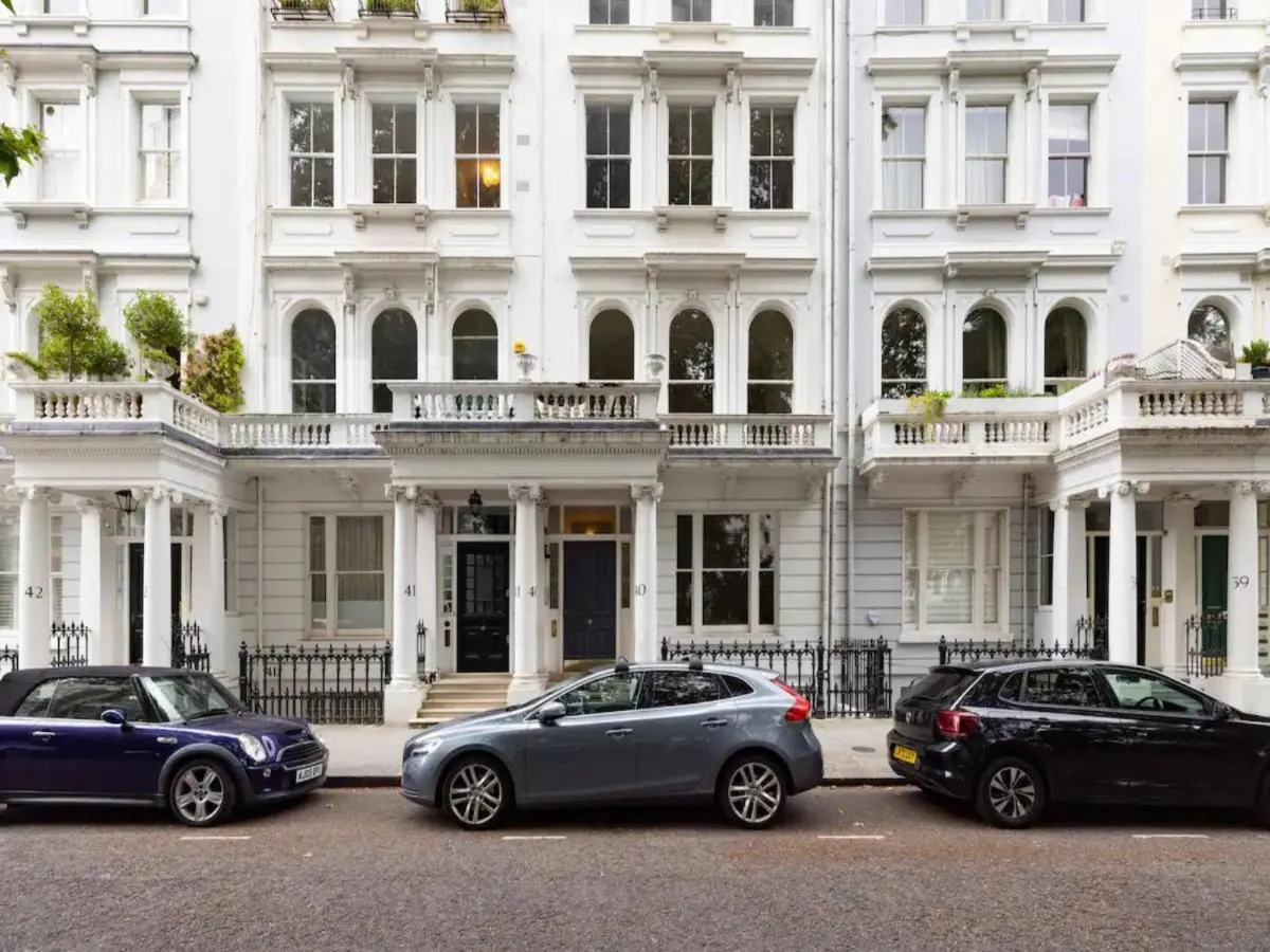 Image 5 of Pass the Keys Spacious and central 2 bedroom flat in Chelsea