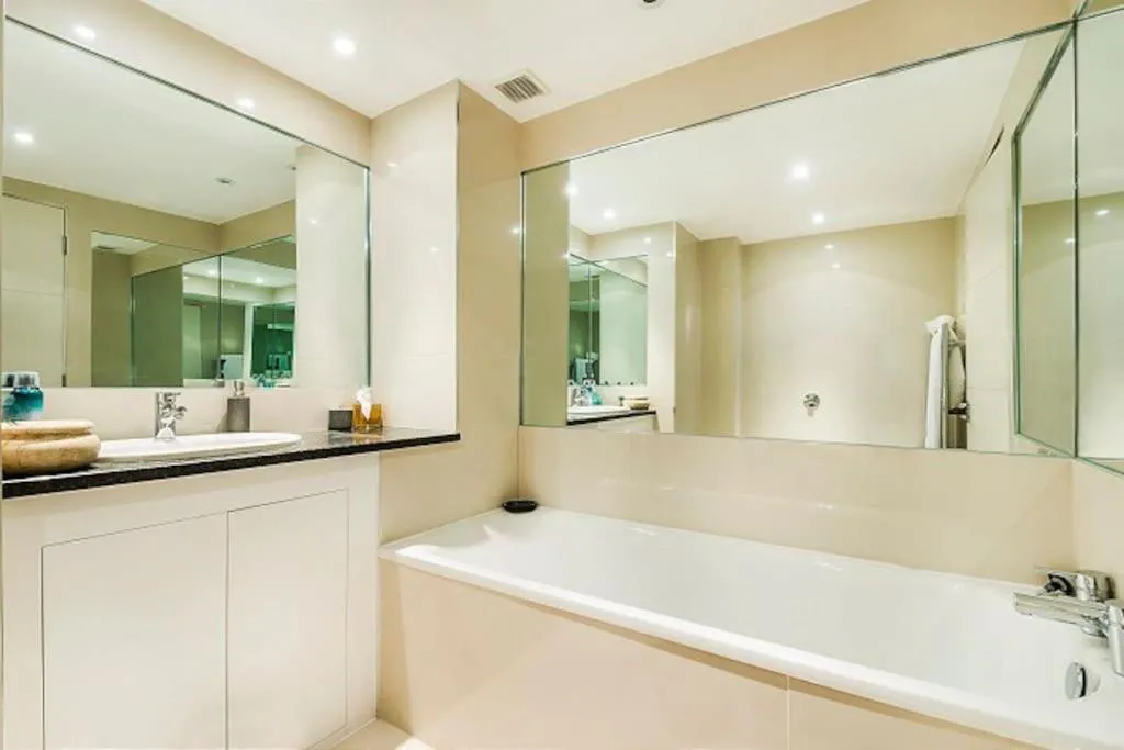 Image 2 of Penthouse with stunning views and great location!