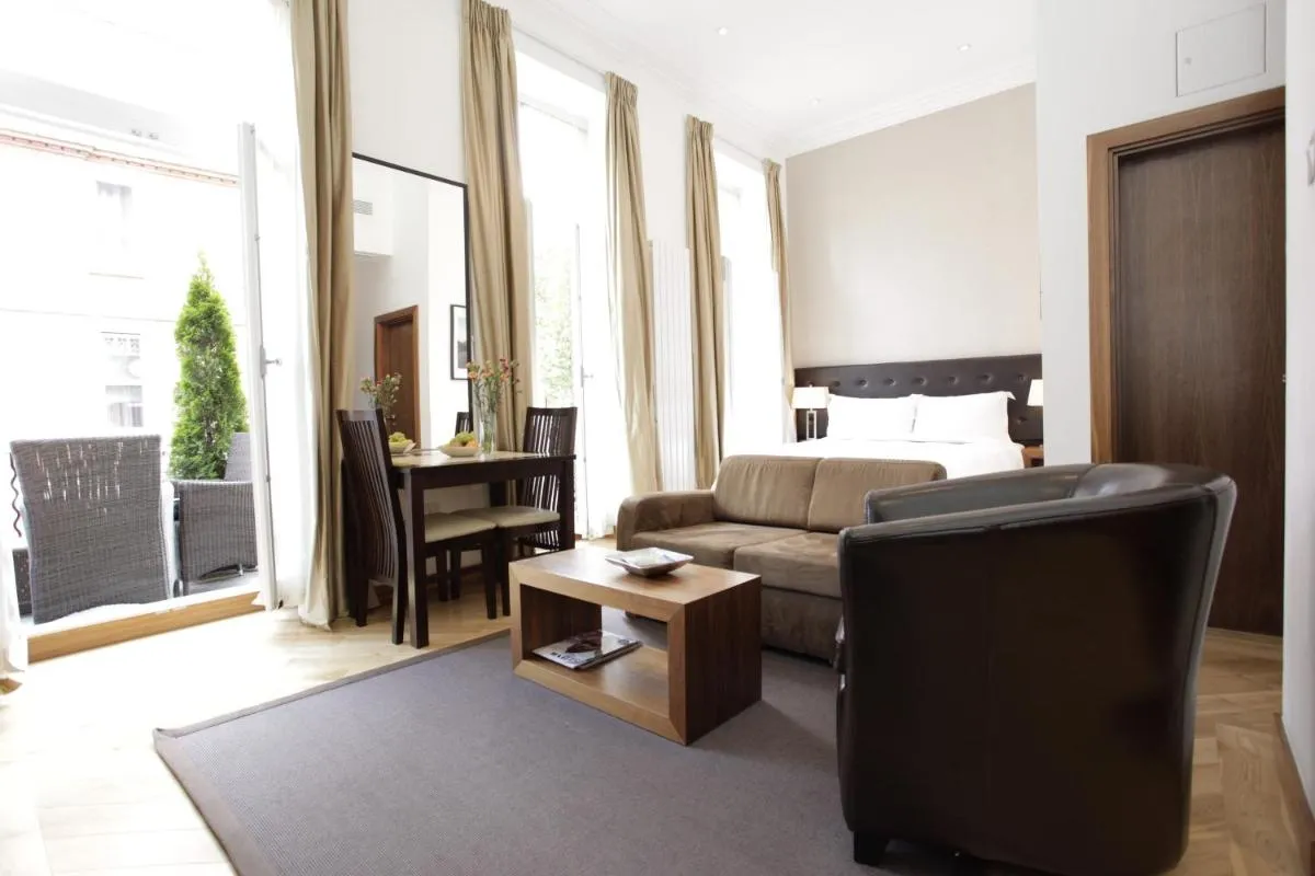 Image 1 of Presidential Apartments Kensington