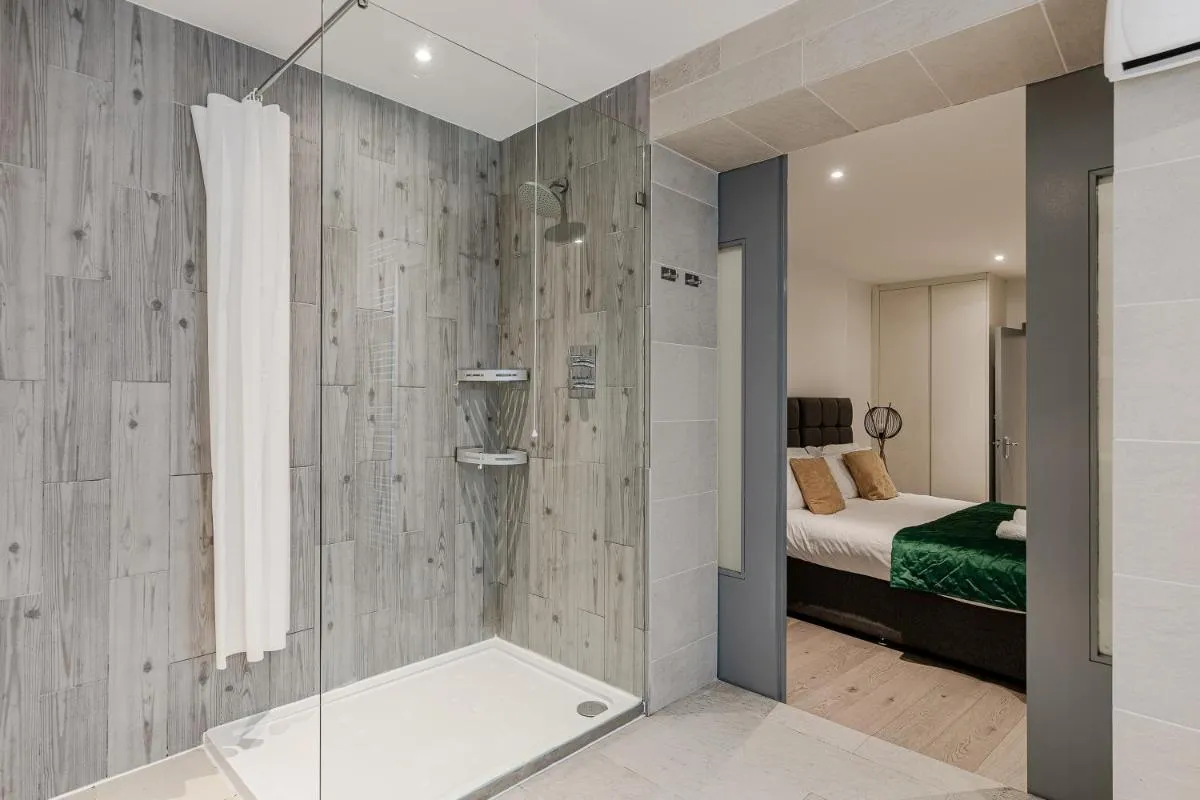 Image 3 of Prime Apartments Gloucester Road