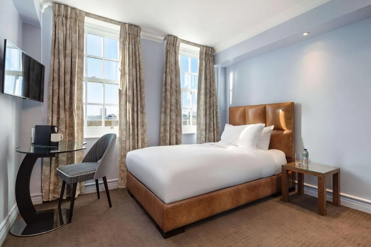 Image 5 of Radisson Blu Hotel, London Bond Street