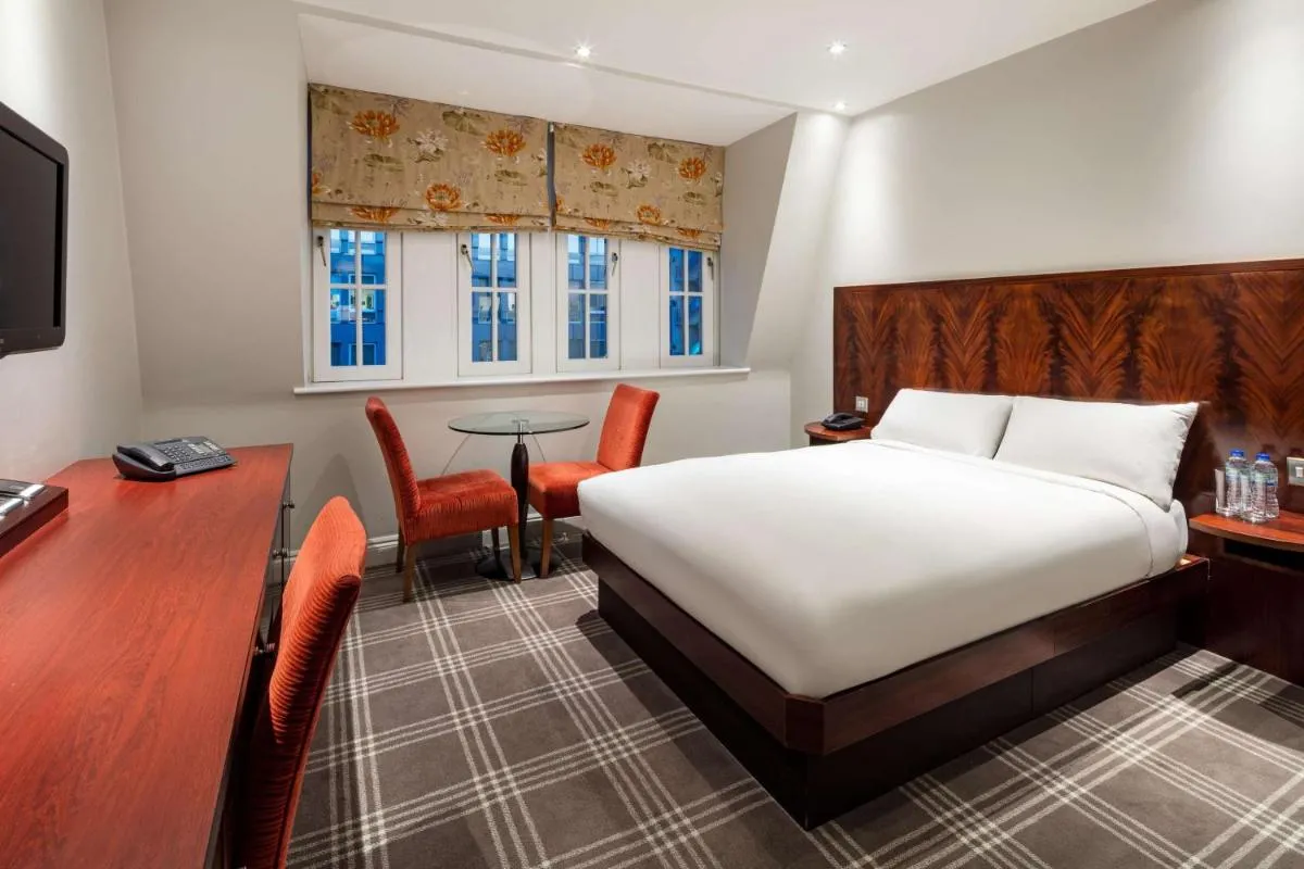 Image 6 of Radisson Blu Hotel, London Euston Square – formerly Grafton