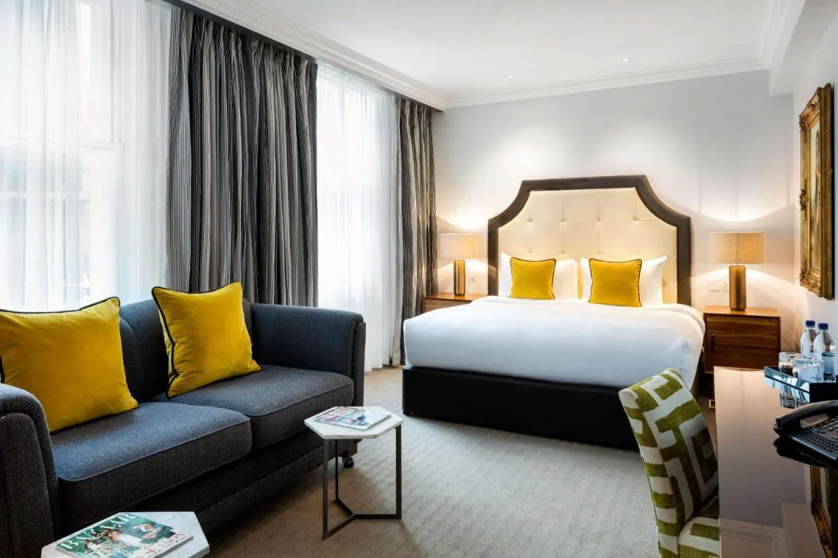Image 2 of Radisson Blu Hotel, London South Kensington – formerly Vanderbilt