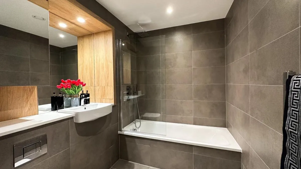 Image 2 of Rare Duplex 2B3B Modern 1GB Wifi – LuxuryLondonStays