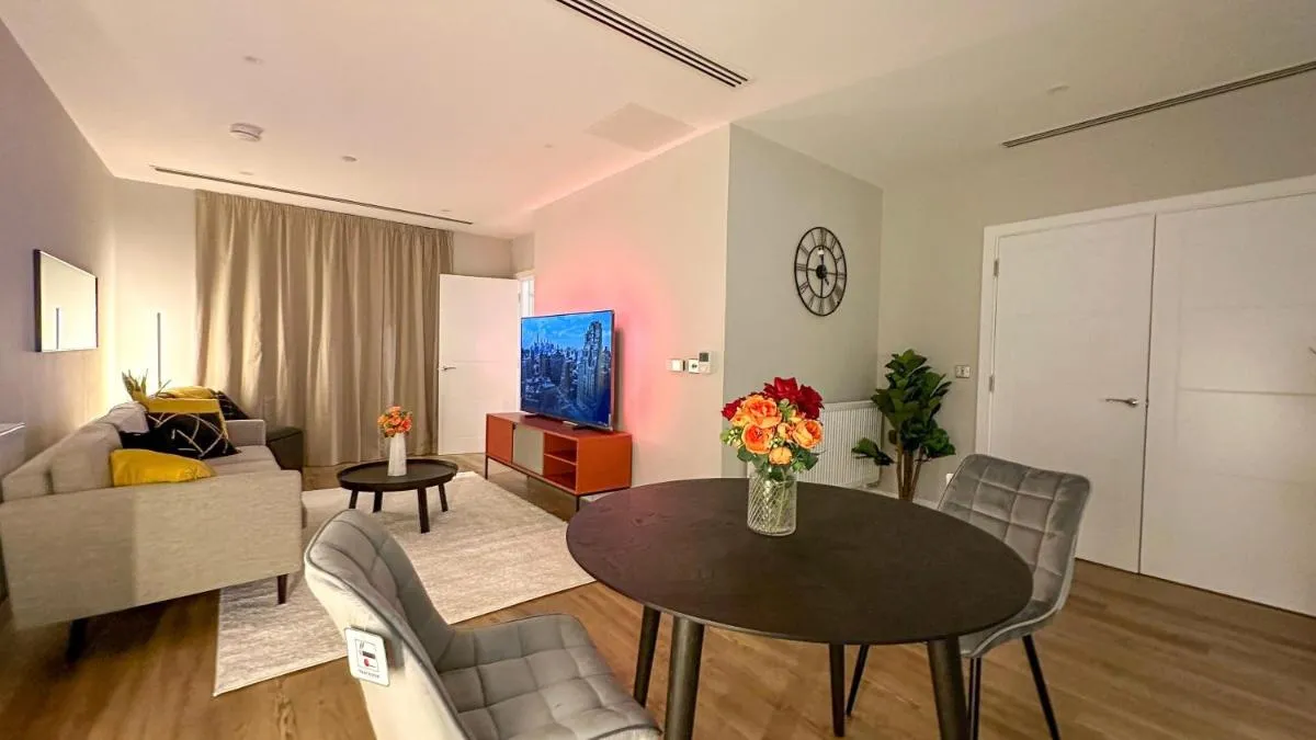 Image 6 of Rare Duplex 2B3B Modern 1GB Wifi – LuxuryLondonStays