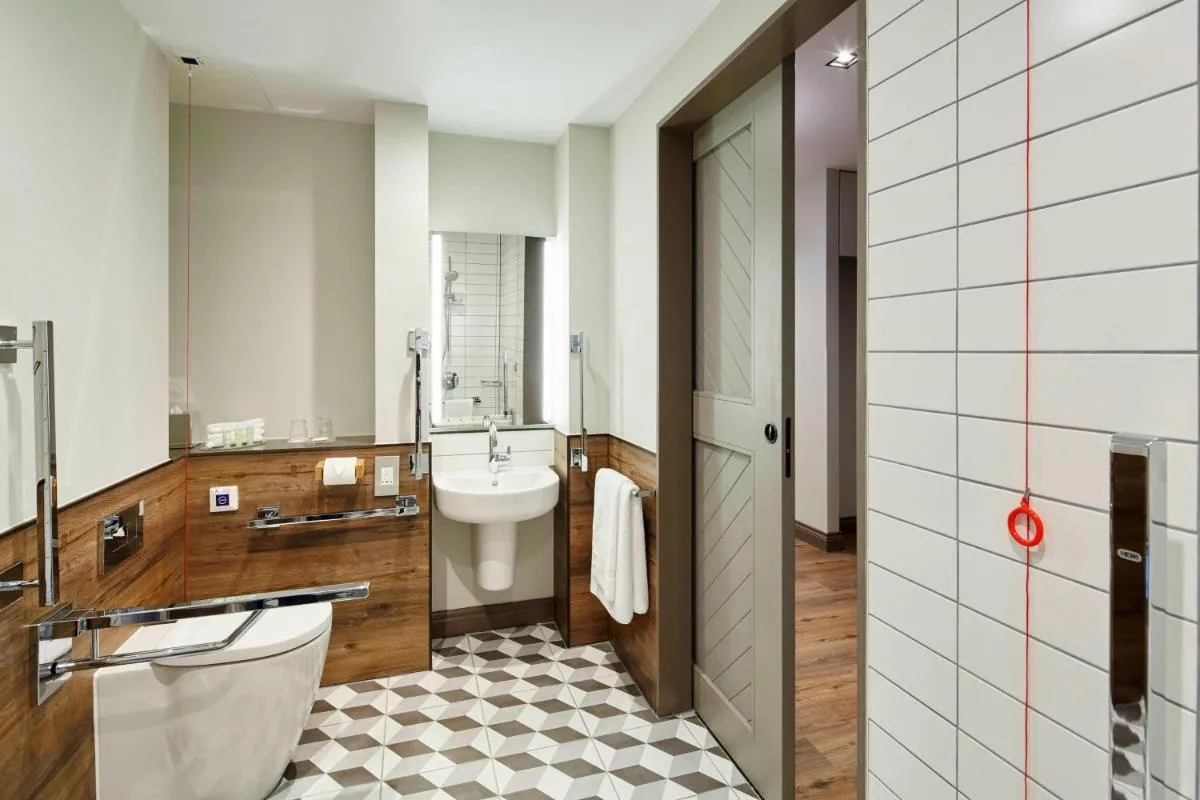 Image 2 of Residence Inn by Marriott London Bridge