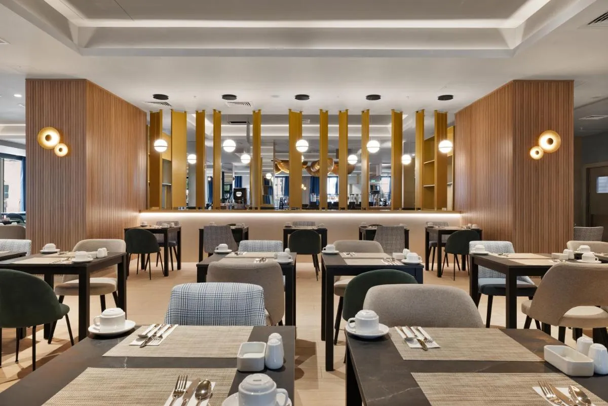 Image 4 of Riu Plaza London Victoria