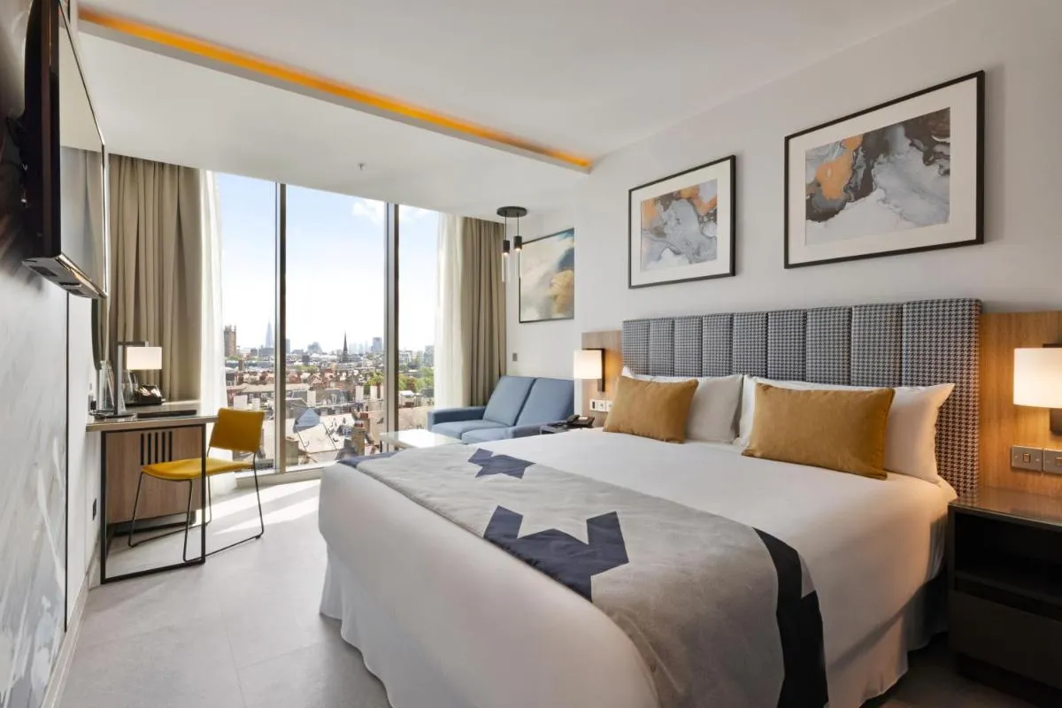 Image 1 of Riu Plaza London Victoria