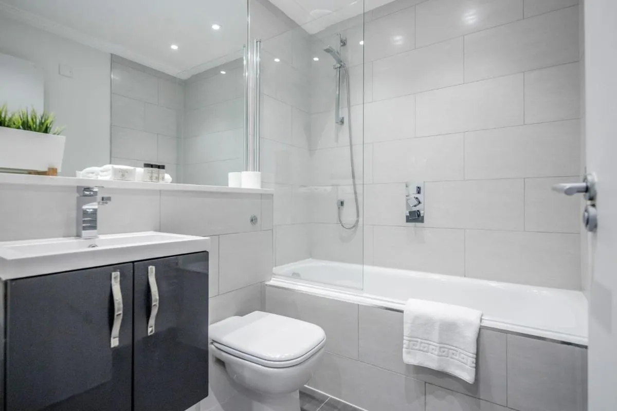 Image 5 of Roomspace Serviced Apartments – River House