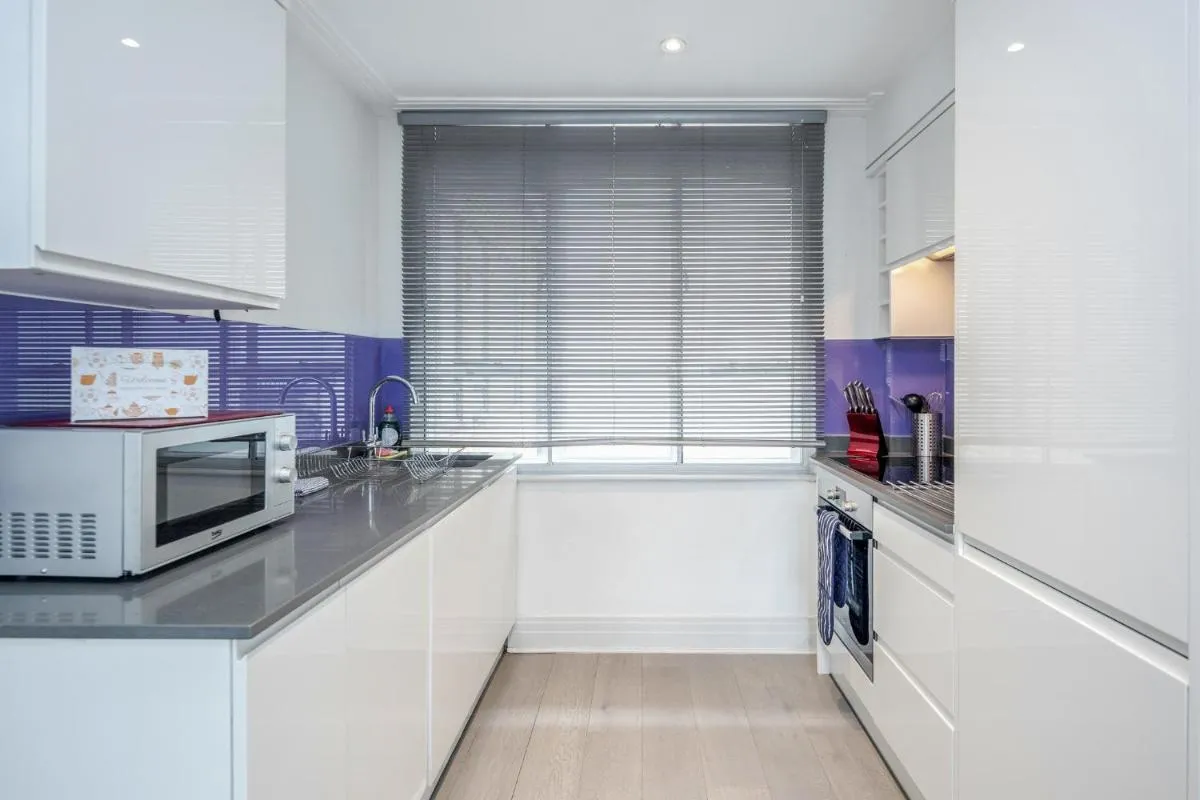 Image 2 of Roomspace Serviced Apartments – River House