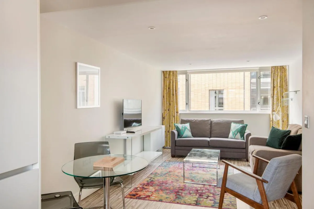 Image 2 of SACO Holborn – Lamb’s Conduit St