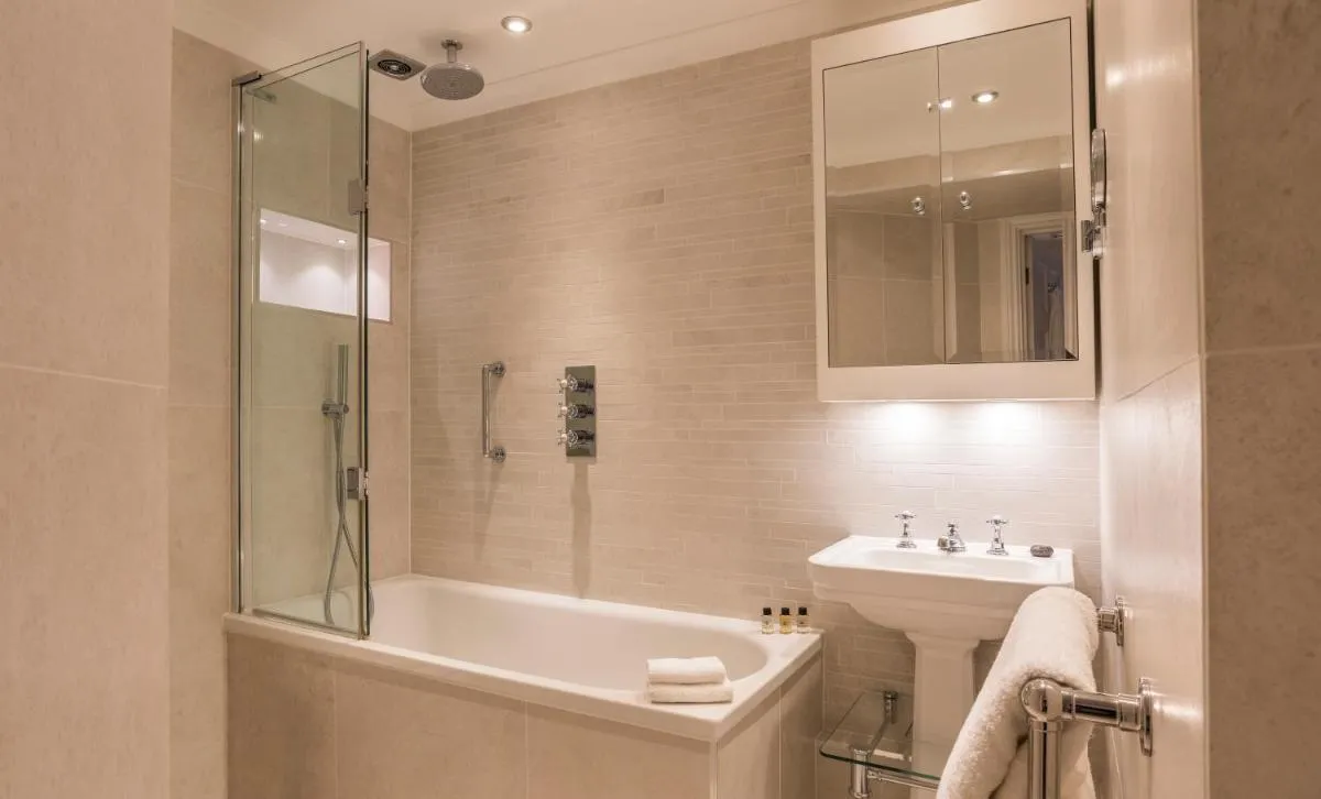 Image 2 of Sloane Place