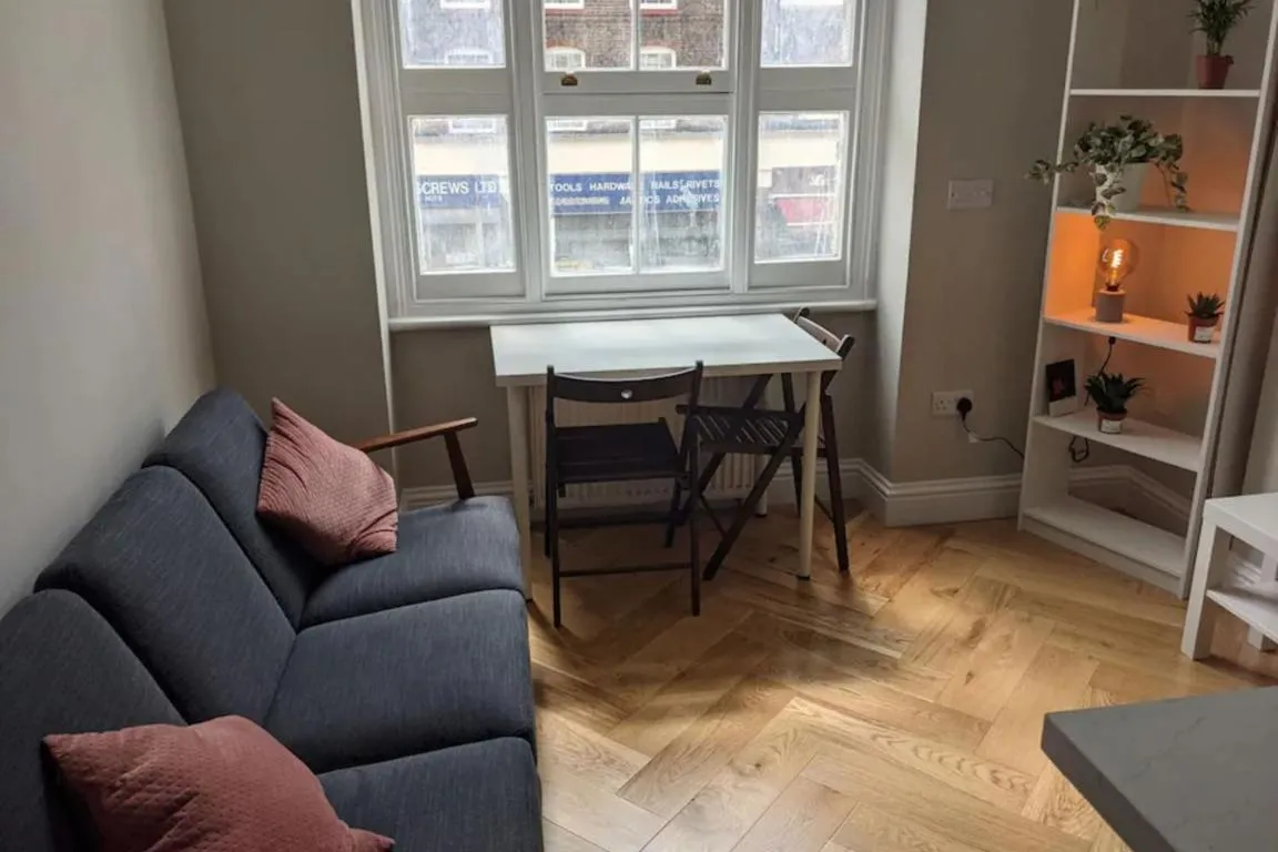 Image of Snug 1BD Flat in the Heart of London – Clerkenwell
