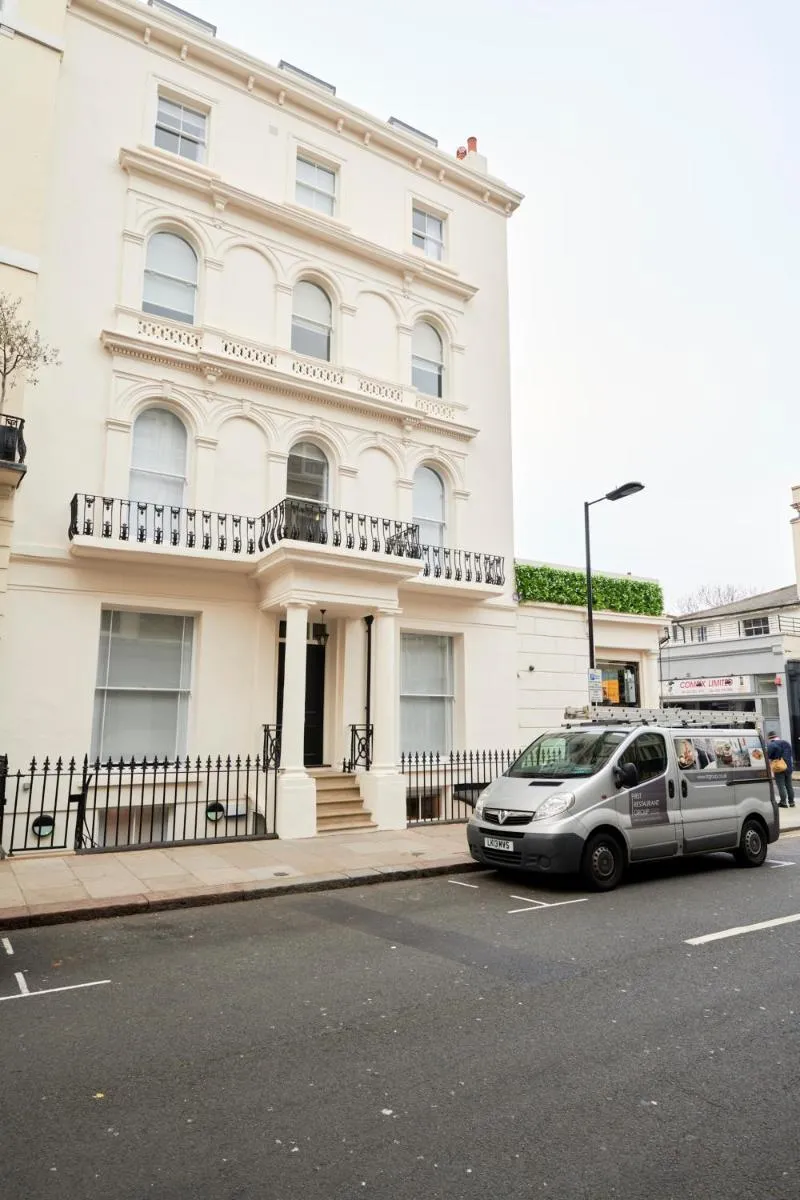 Image 5 of Sonder Kensington Town House