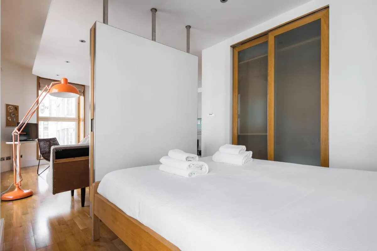 Image 6 of Soulful Central London Apartment