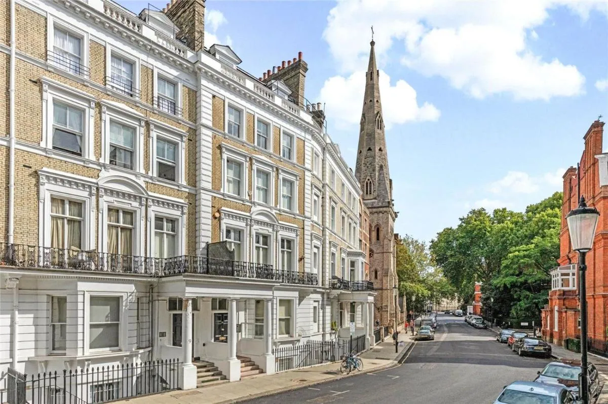 Image 1 of South Ken designer pad