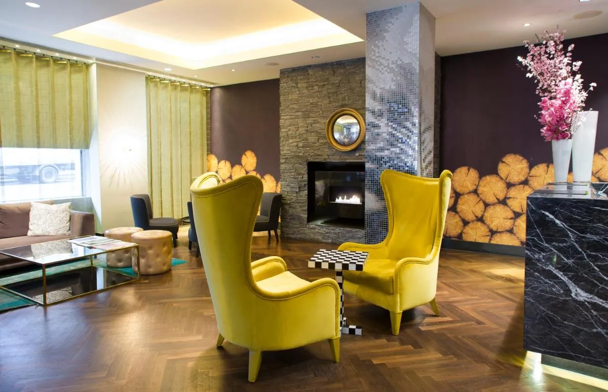 Image 3 of South Place Hotel