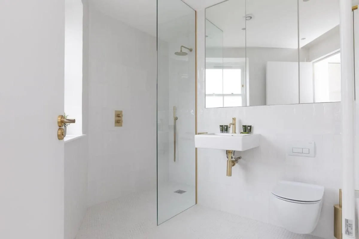 Image 6 of Splendid 2 Bedroom Duplex Holborn london