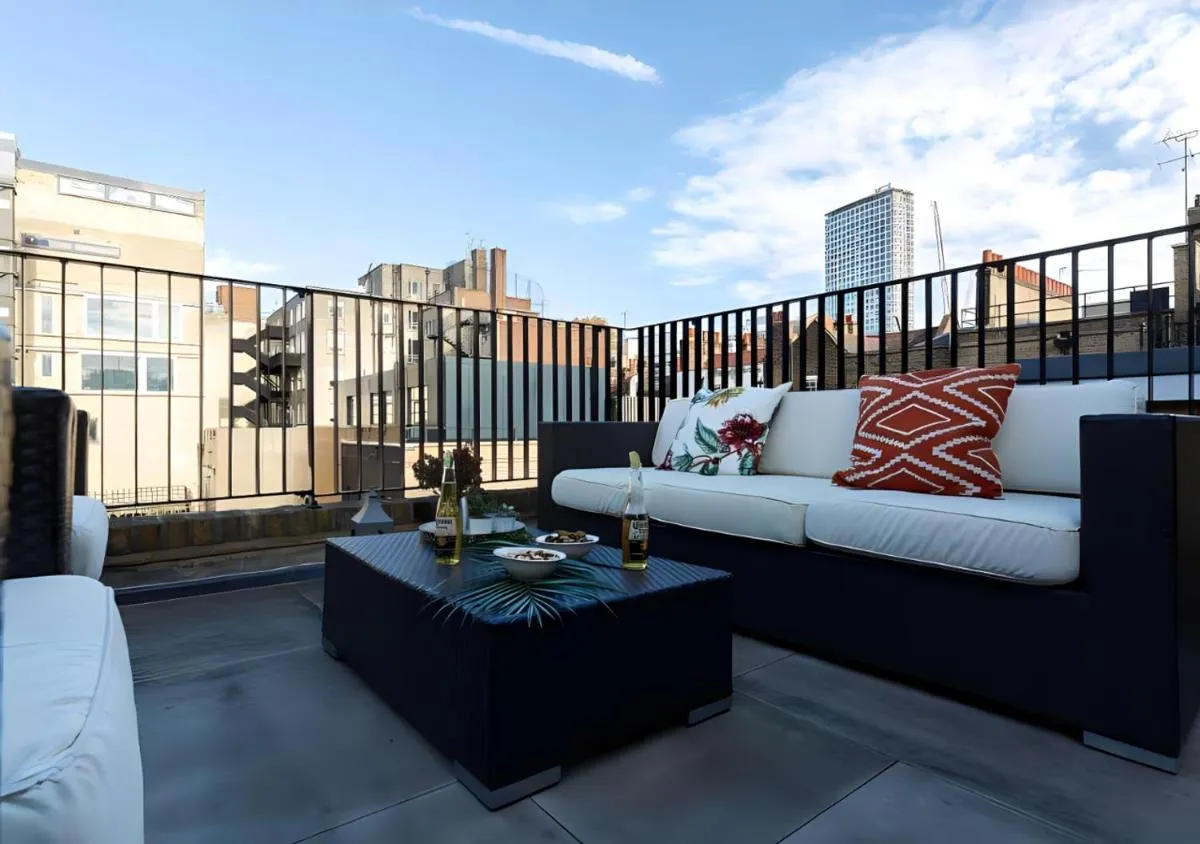 Image 5 of StayLux Soho