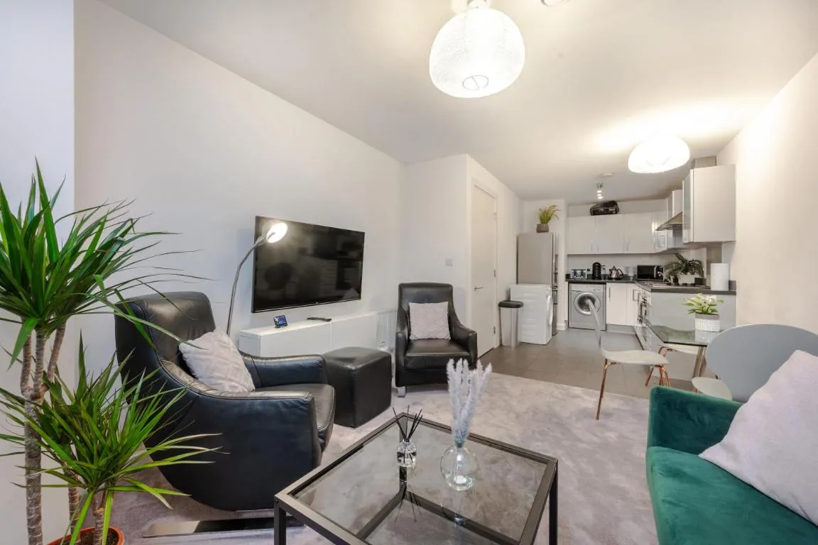 Image of Stylish Apartment by Chelsea-Victoria-Pimlico