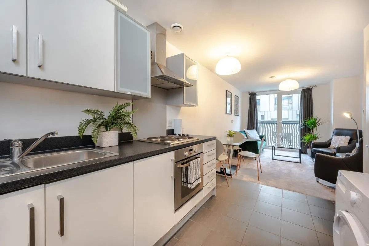 Image 6 of Stylish Apartment by Chelsea-Victoria-Pimlico