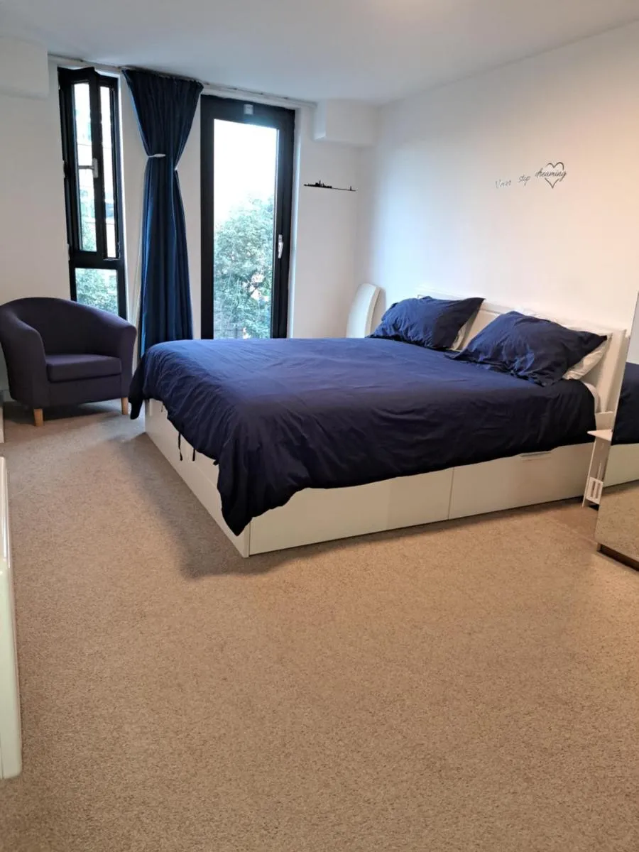 Image 6 of Superb Spacious 1bedroom Zone 1 London Apartment