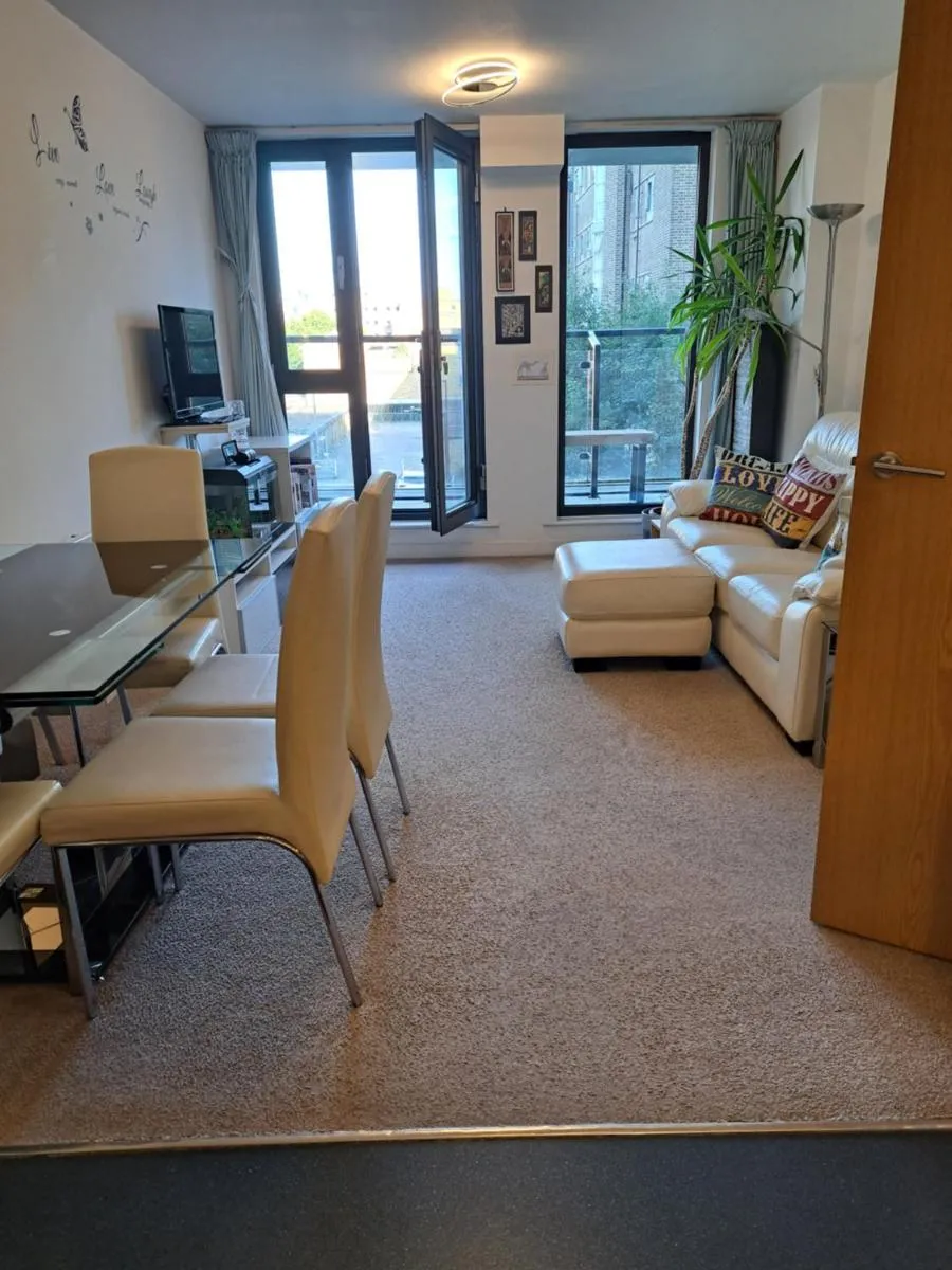Image 4 of Superb Spacious 1bedroom Zone 1 London Apartment