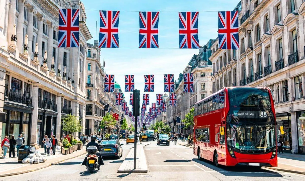 Image of Thames Residences Hyde Park