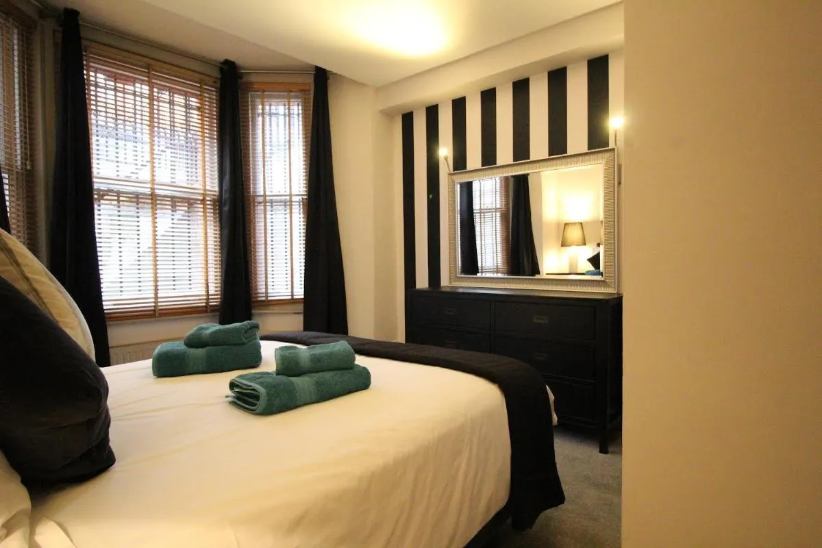 Image 1 of The Bromptons, Luxury South Kensington Apartment