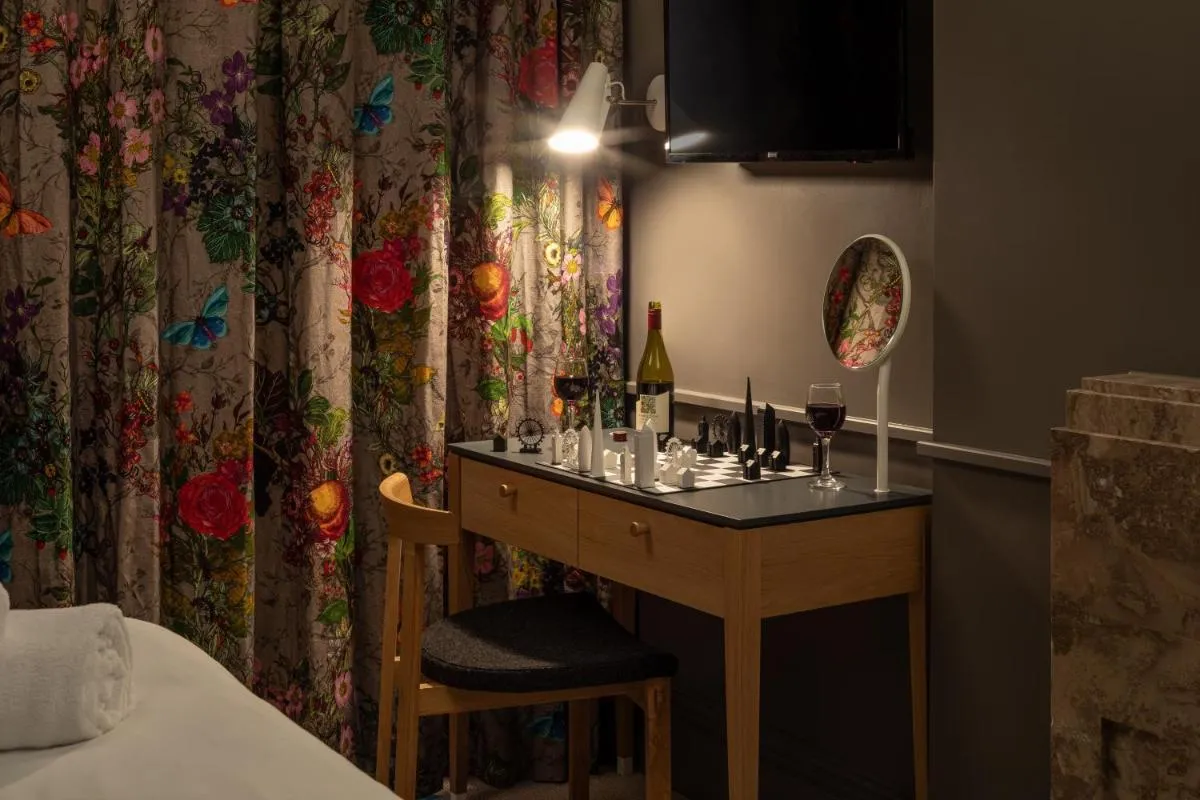 Image 2 of The Goodenough Hotel London