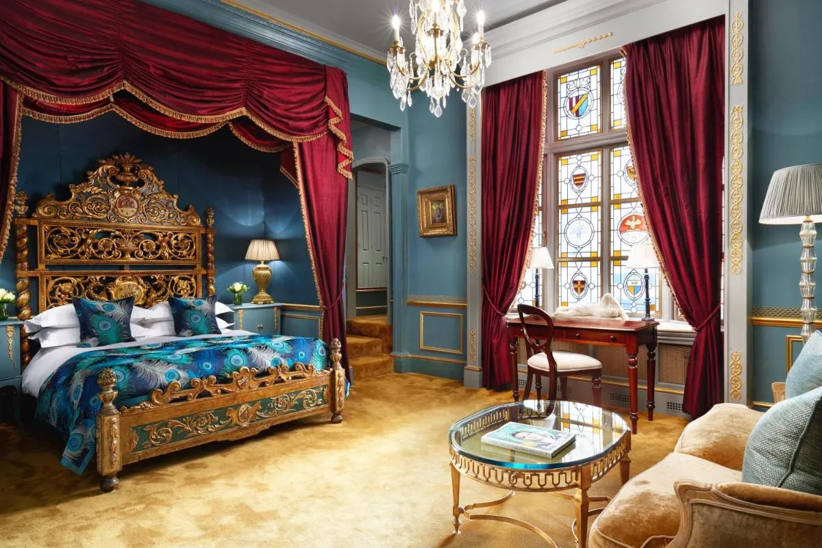 Image 1 of The Gore London – Starhotels Collezione