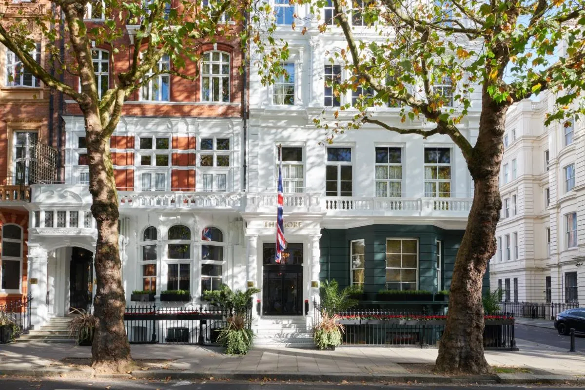 Image 4 of The Gore London – Starhotels Collezione