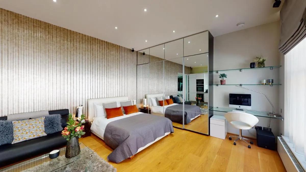 Image 3 of The Harrington – Gloucester Road – 3 Harrington Gardens