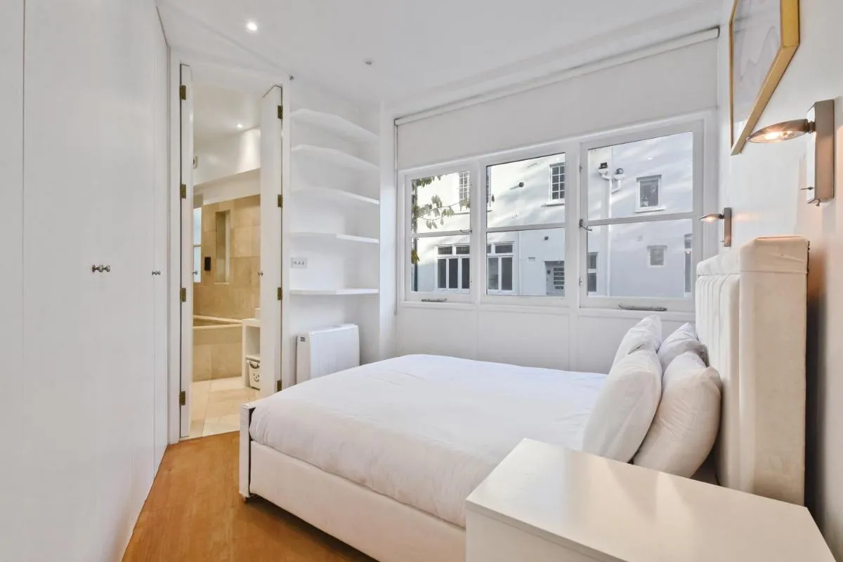 Image 6 of The Mews Apartment In Kensington