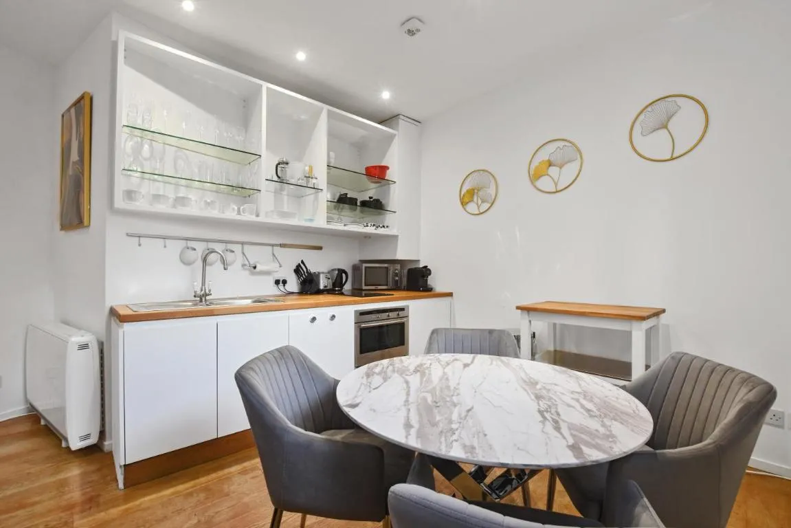 Image of The Mews Apartment In Kensington