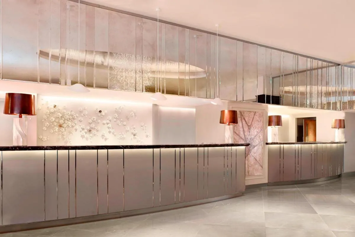 Image 4 of The Park Tower Knightsbridge, a Luxury Collection Hotel, London