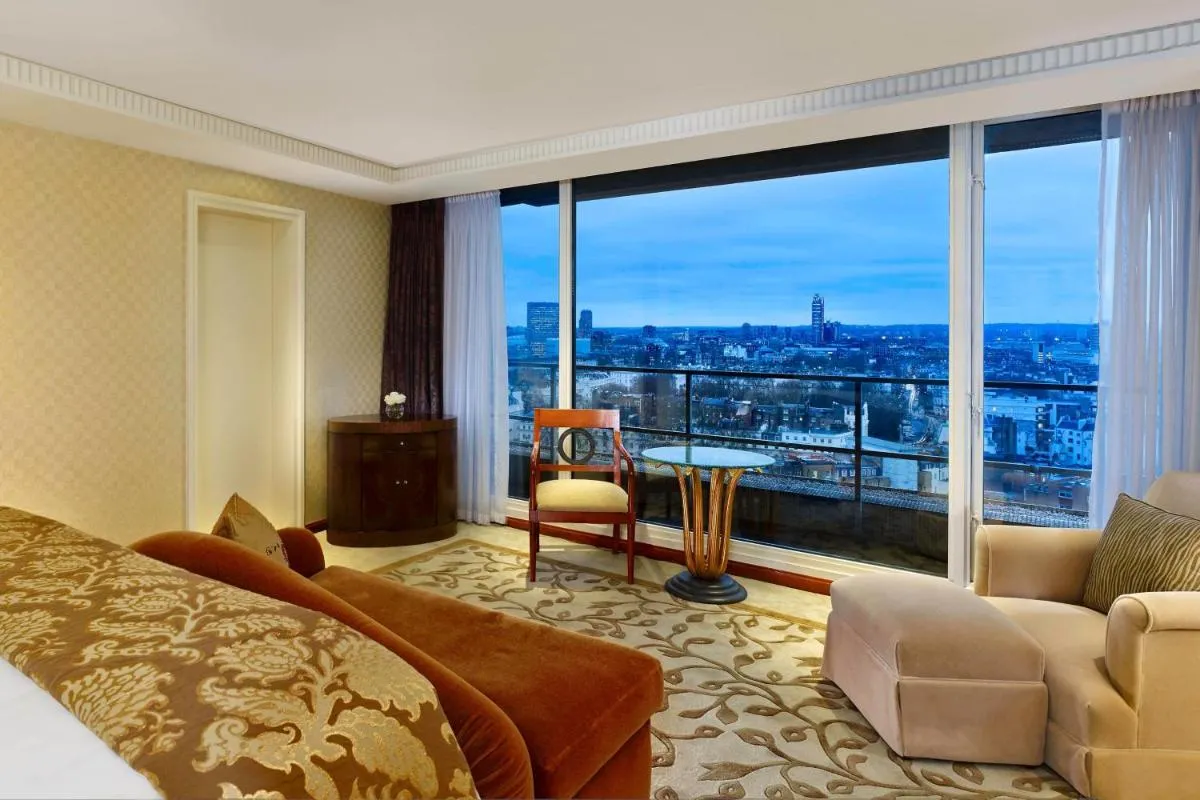Image 2 of The Park Tower Knightsbridge, a Luxury Collection Hotel, London