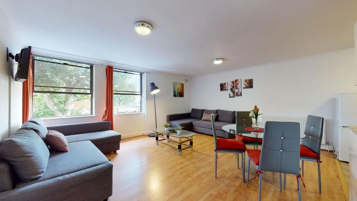 Image 5 of The Queensborough Apartments by Hyde Park