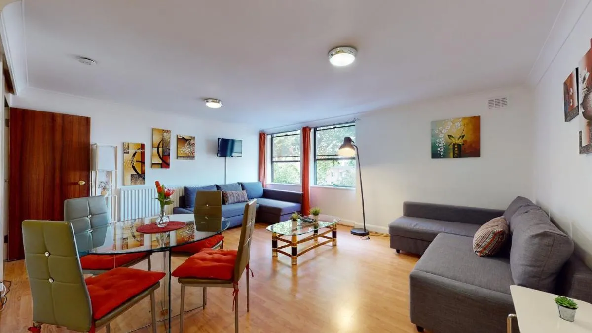 Image 6 of The Queensborough Apartments by Hyde Park