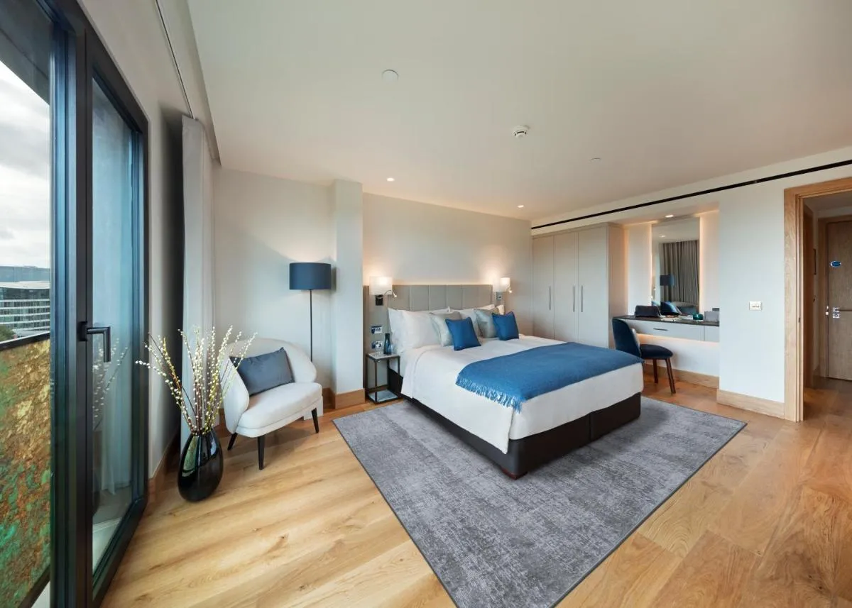 Image 6 of Tower Suites by Blue Orchid