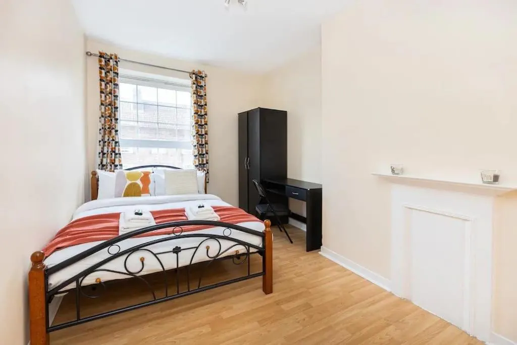 Image 1 of Tranquil 1BR in South Bank with onsite parking