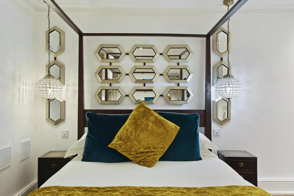 Image 5 of Twenty Nevern Square Hotel