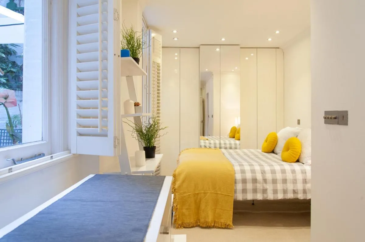 Image 5 of UNIQUE APARTMENT MARBLE ARCH