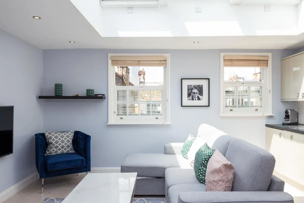 Image 6 of Urban Chic Covent Garden Retreat