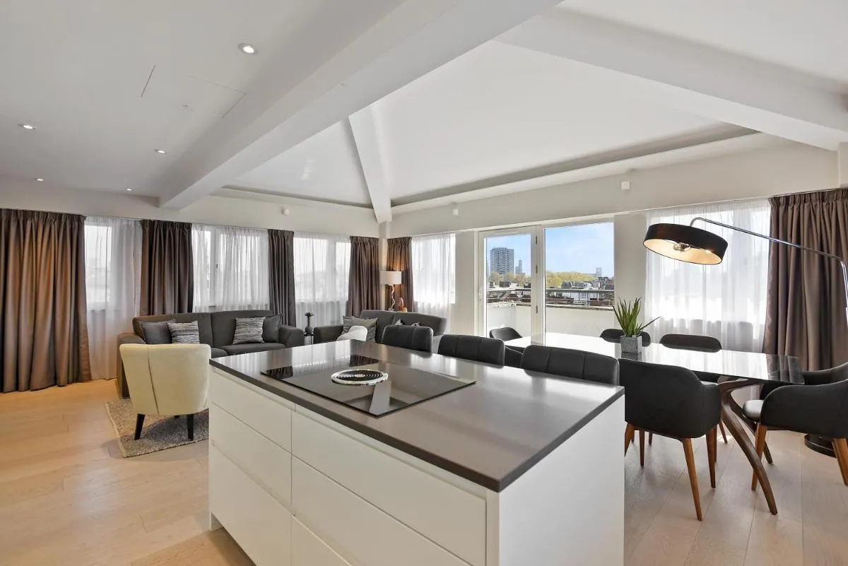Image 3 of Vauxhall Bridge Road by Q Apartments